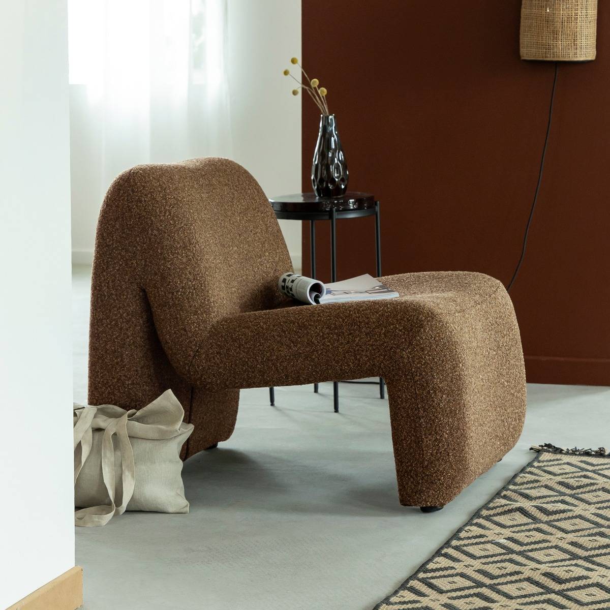 Fauteuil en tissu bouclette LUDOVIC marron, MADE IN MEUBLES 