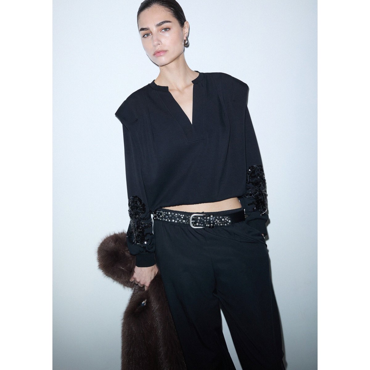 Sweat-shirt avec broderies bijoux noir, LIU JO