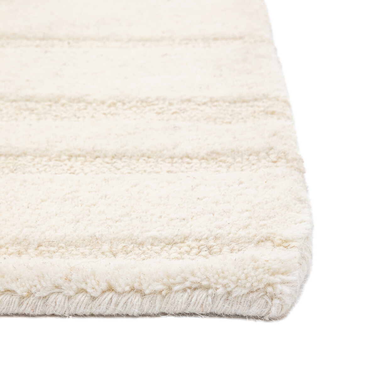 Alford Tufted Tonal Rug white, SO'HOME