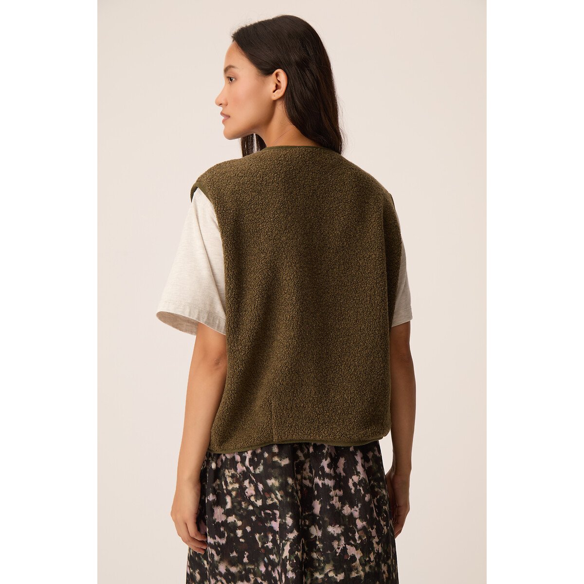 Giacca in maglia bouclé, senza maniche, ZLATA kaki, DES PETITS HAUTS