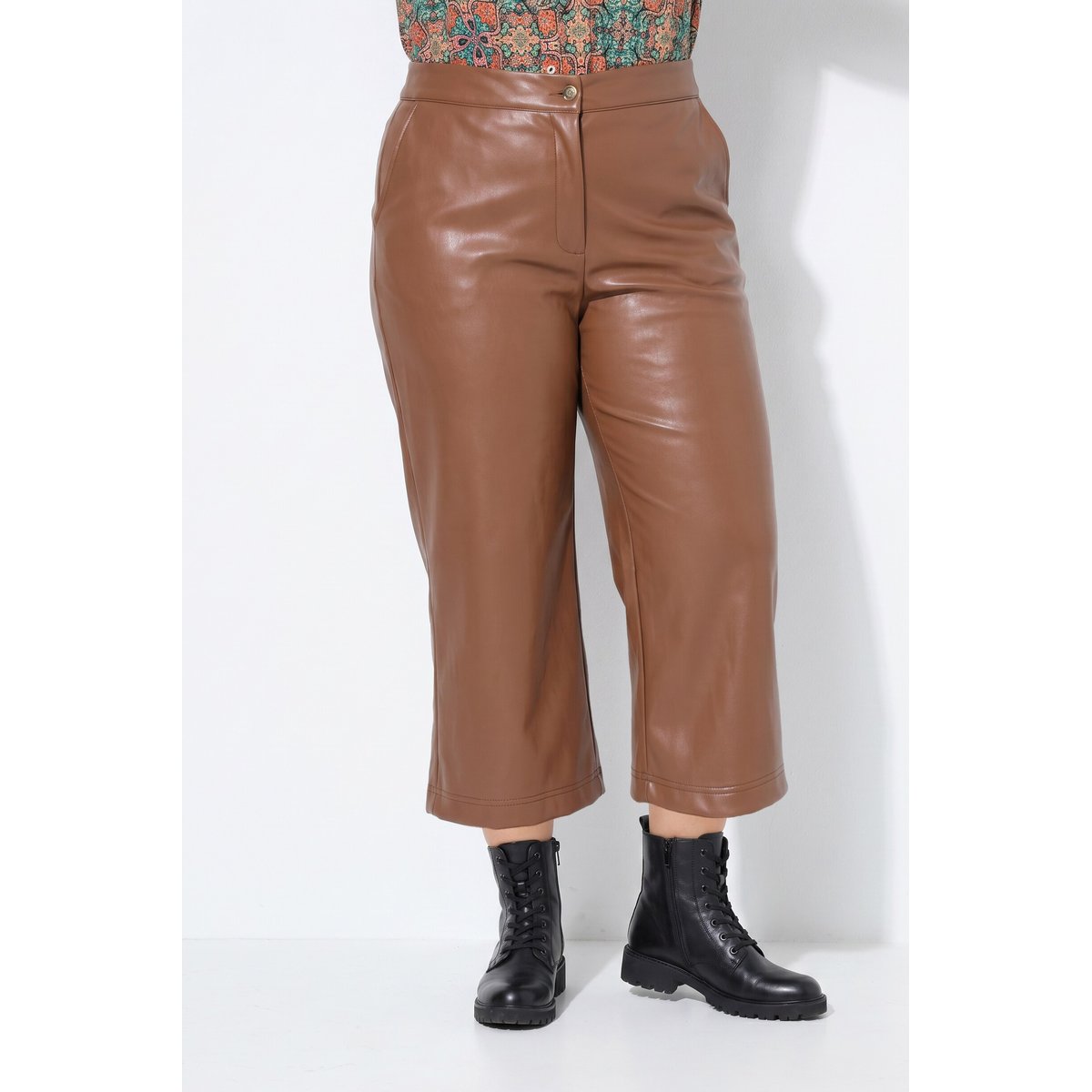 Short en similicuir brun doré, ULLA POPKEN