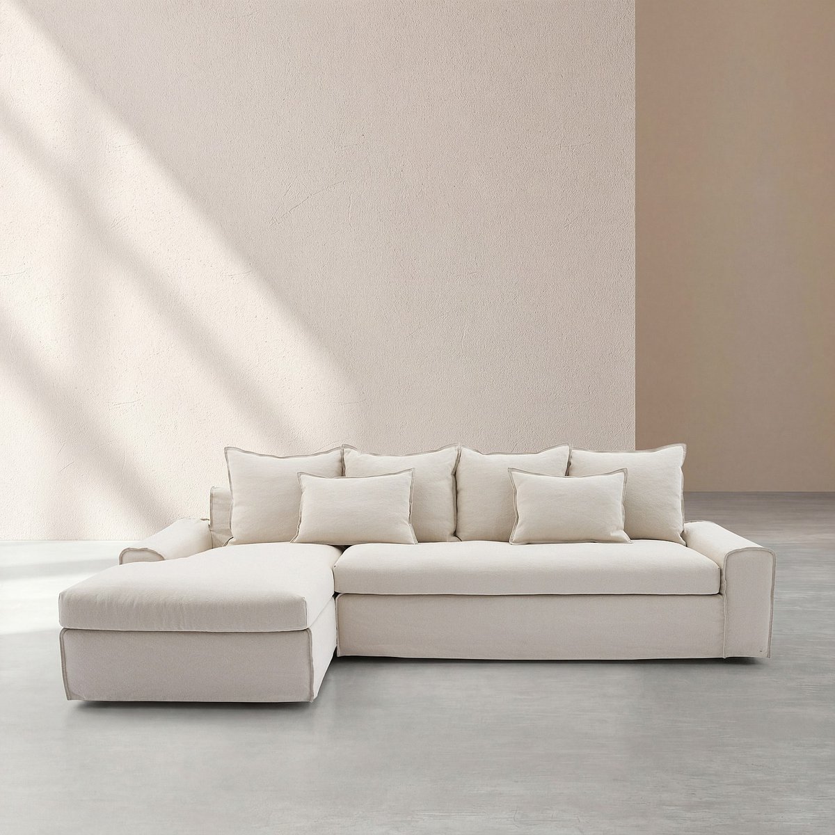 Canapé d'angle gauche déhoussable en coton et lin garni de plumes GINOSA beige, HABITAT