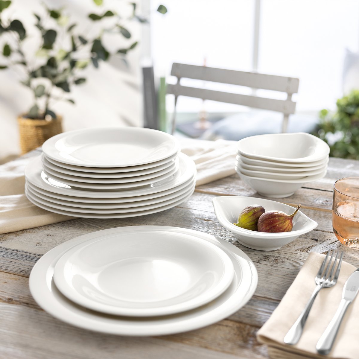 Set De Dîner, 18 Pièces Ec ESSENTIAL couleur unique, LIKE. BY VILLEROY & BOCH