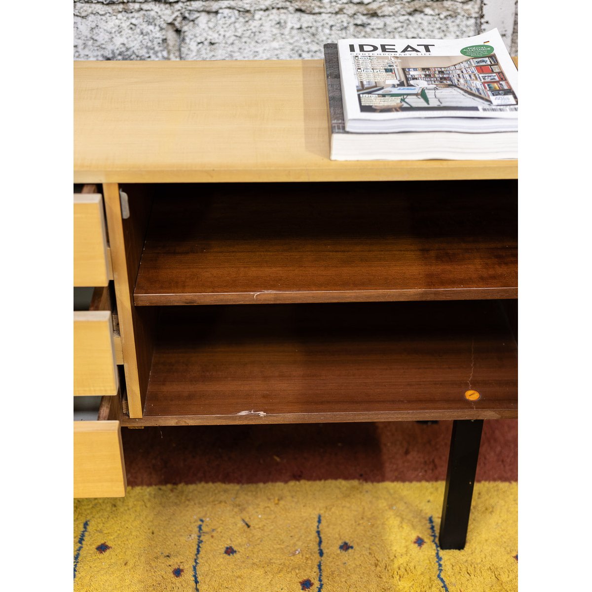 Indémodable enfilade en bois Margaret N°792 - Bon état bois clair, DEBONGOUT