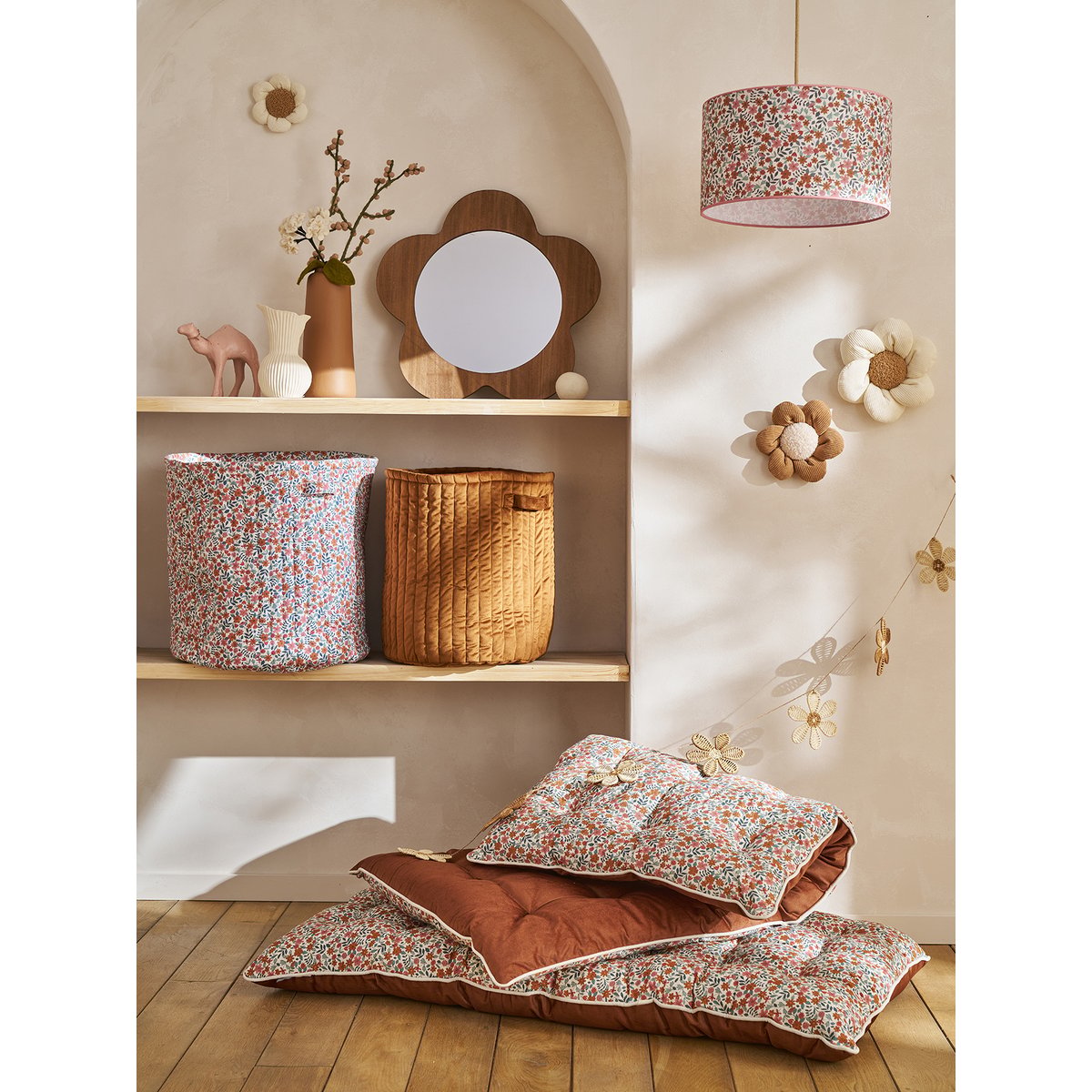 Guirlande fleurs rotin beige, VERTBAUDET