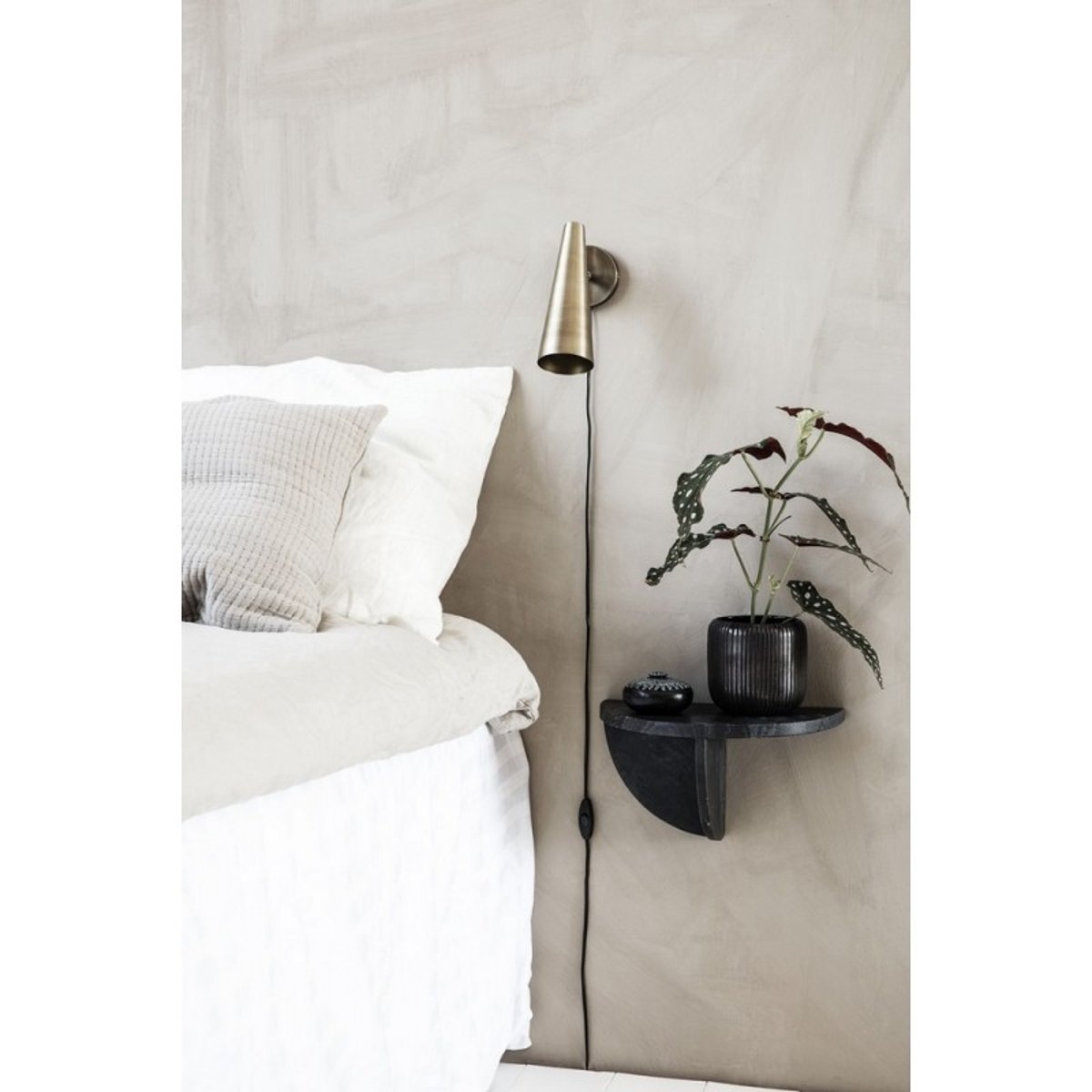 Étagère murale marbre  Mega noir, HOUSE DOCTOR