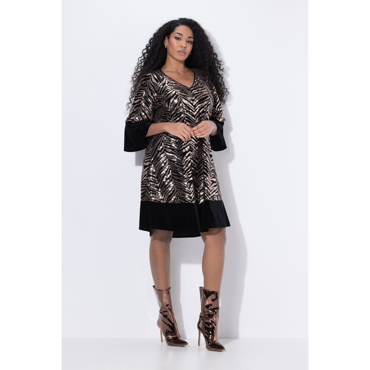 Robe en velours à paillettes, ligne en A noir, ULLA POPKEN