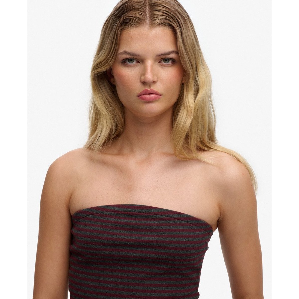 Top Bandeau Athletic Essentials Coupe Ajustée rayé rouge porto, SUPERDRY