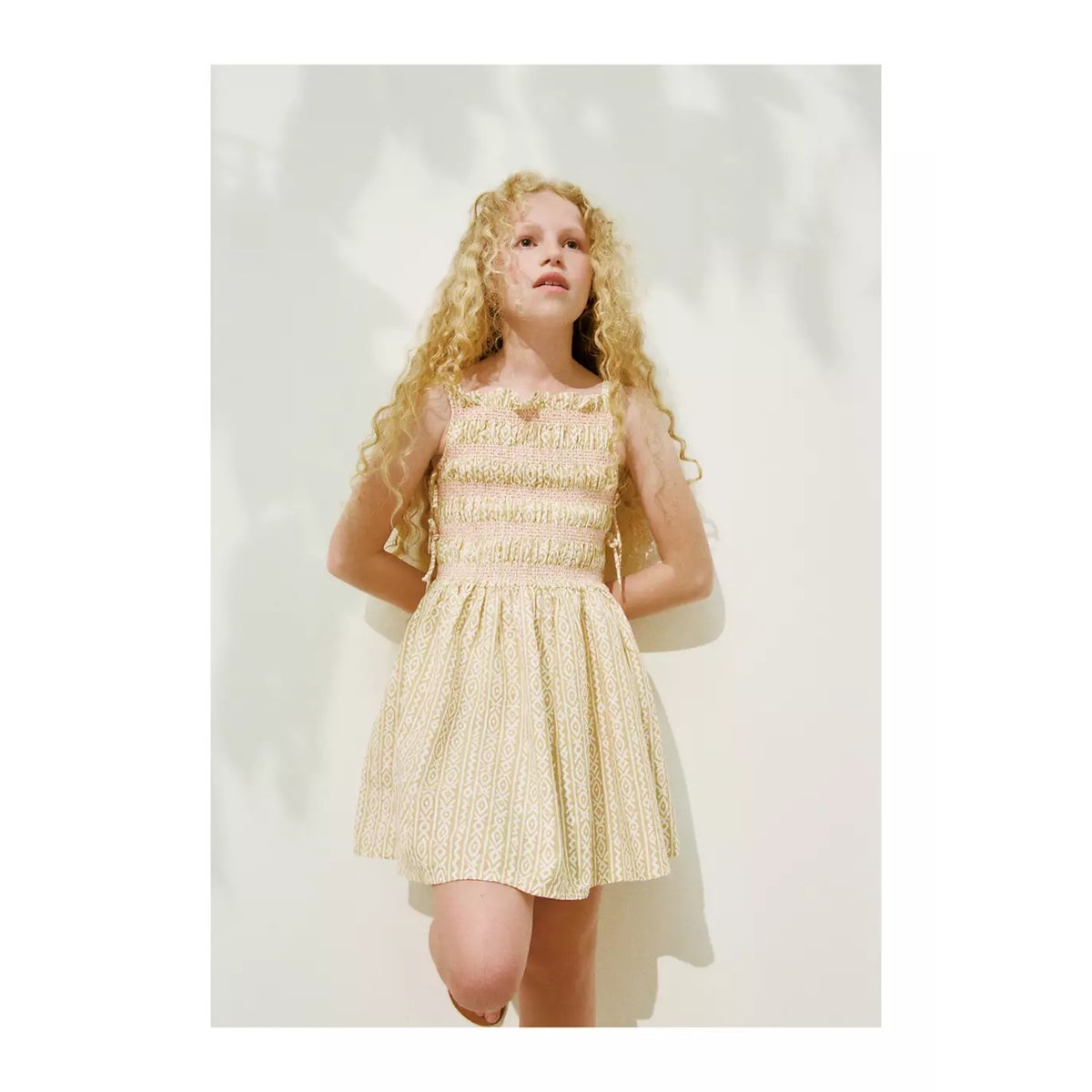 Robe imprimée avec liens sur les côtés écru, MANGO KIDS