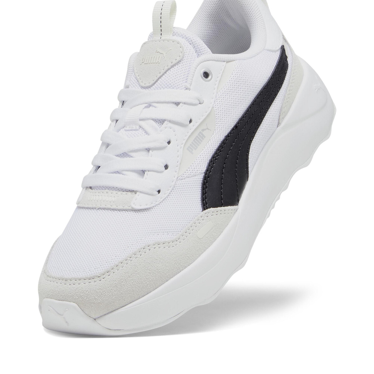 Baskets Runtamed Platform blanc/noir, PUMA