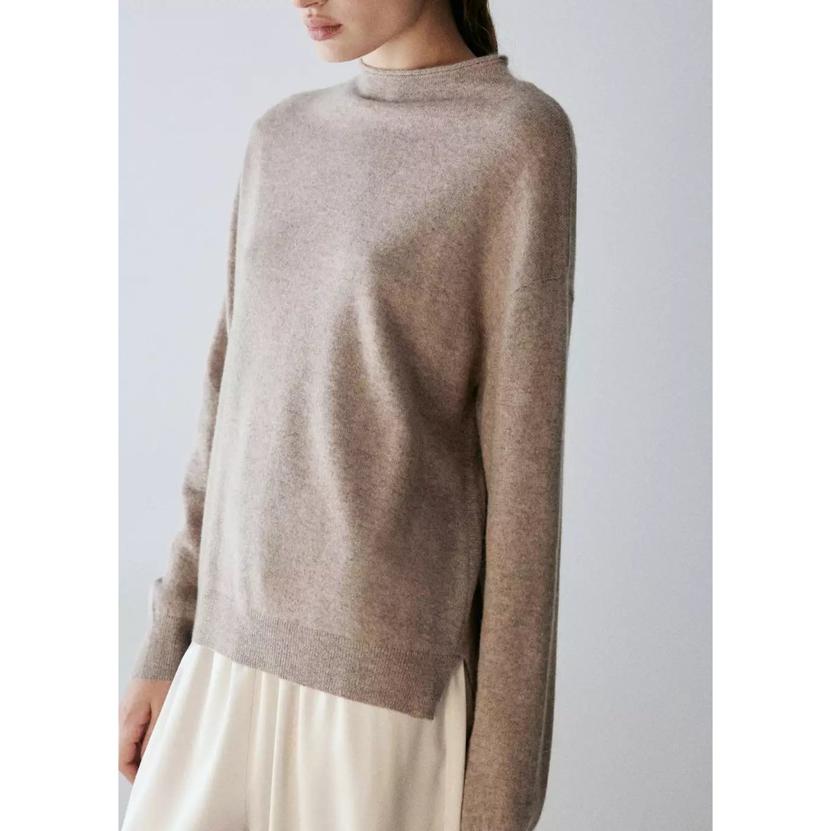 Pull-over 100 % cachemire col montant beige, MANGO