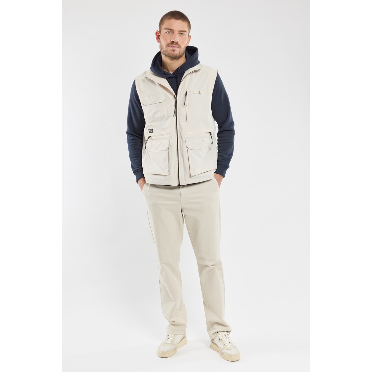 Veste multipoches HALFO en polyester recyclé pour homme sable, BERMUDES
