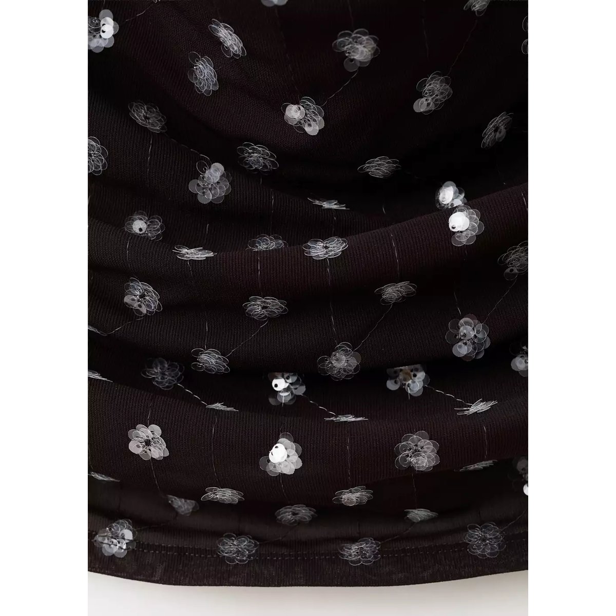 Top emmanchures américaines sequins chocolat, MANGO