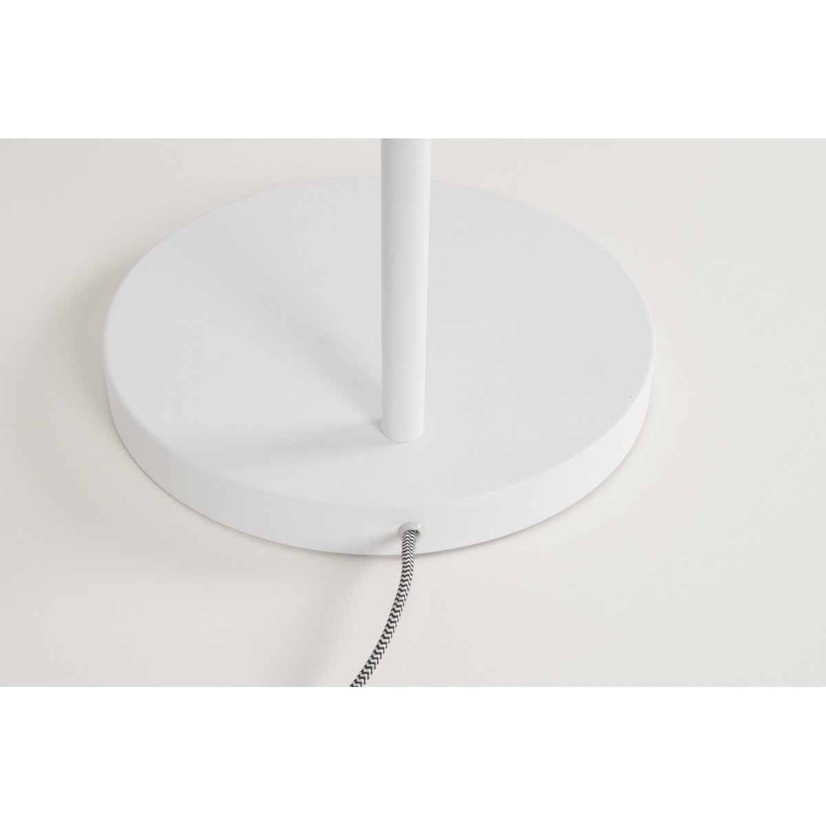 Lampadaire design Buckle Head - deco blanc, D'ARPEJE