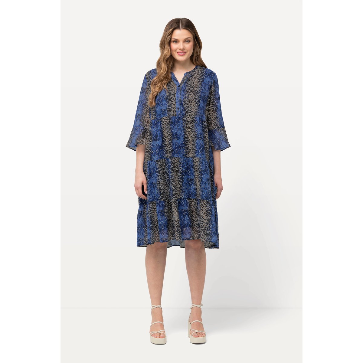 Robe midi à manches 3/4 volantées. marine, ULLA POPKEN