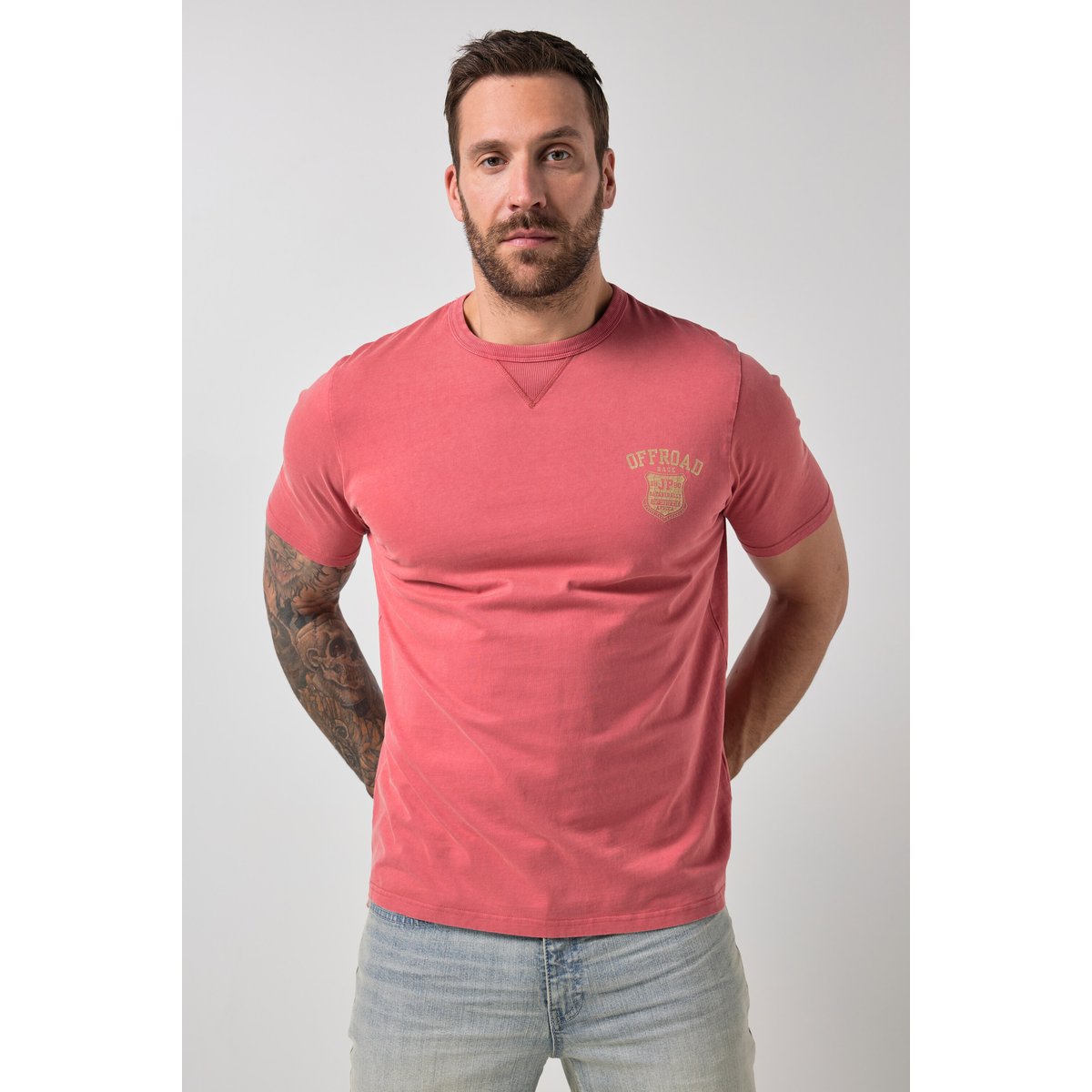 T-shirt rouge doux, JP1880