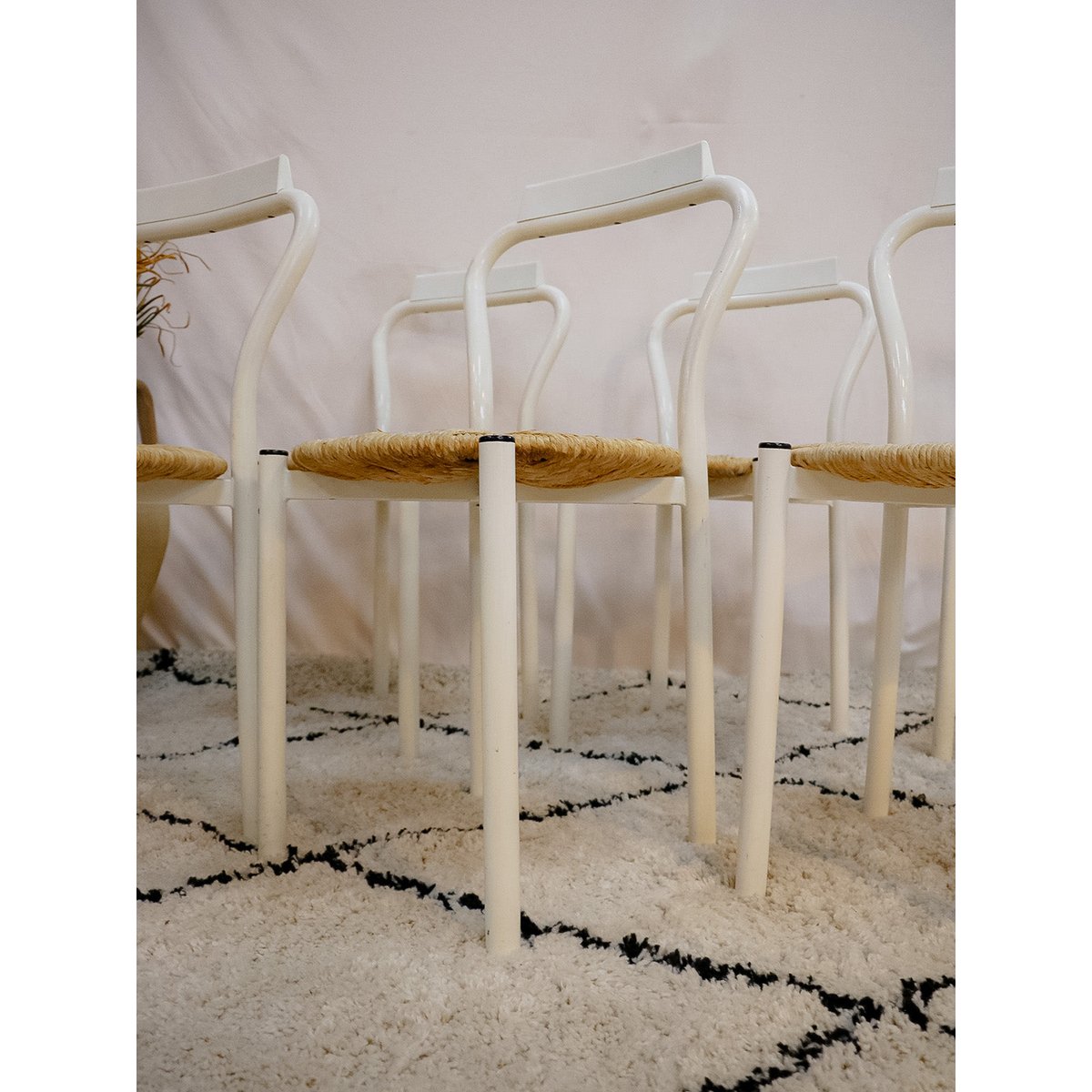 Lot de 6 chaises en métal Alma N°1266 - Bon état blanc, DEBONGOUT