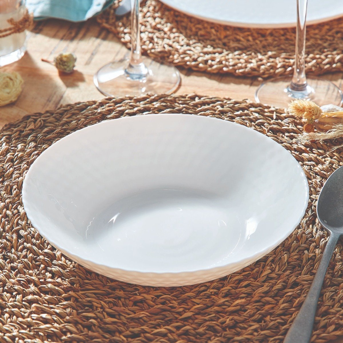 Service de table 18 pièces -PAMPILLE blanc, LUMINARC