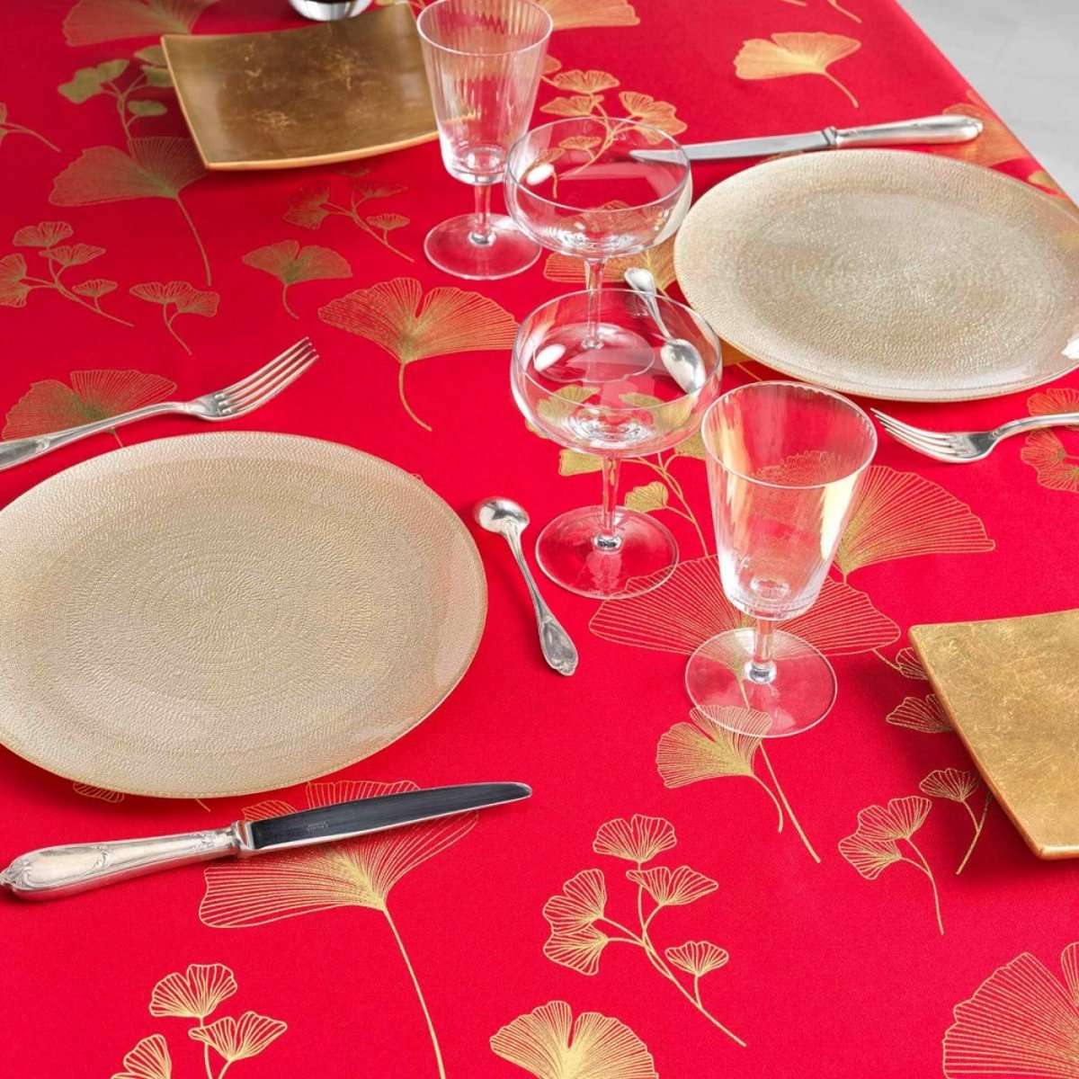 Nappe Rectangulaire 150x240 Antitache Imprimé Rouge Et Doré rouge, DECORATIE