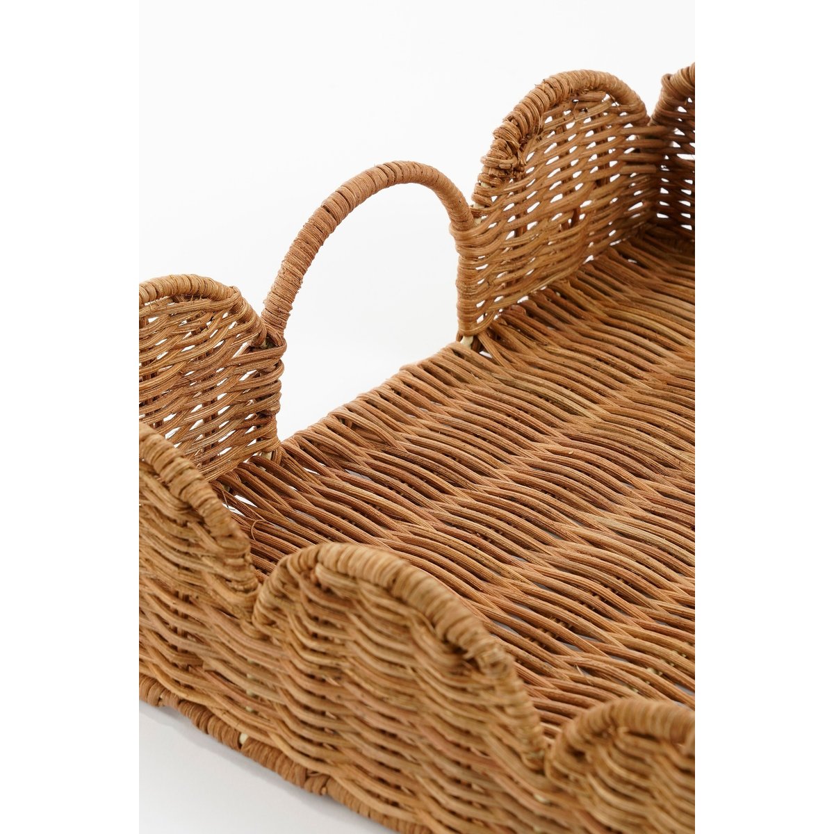Lot de 2 plateaux en rotin tressé ELETA marron clair, MICA DECORATIONS