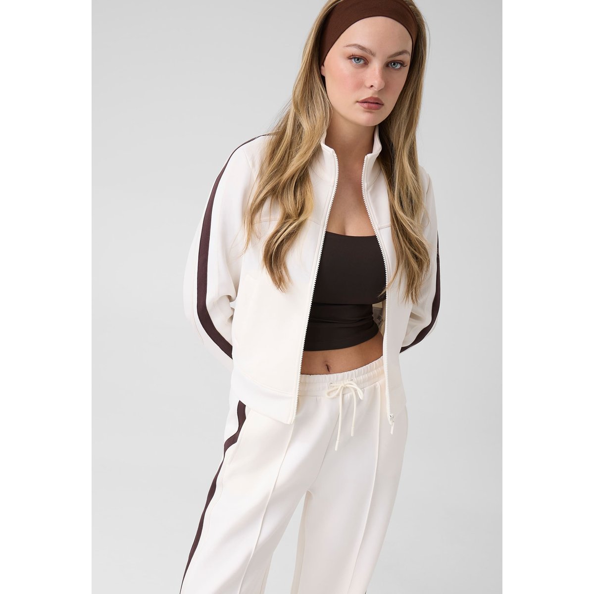 Sweatshirt Avec Bande Latérale crème, GUESS