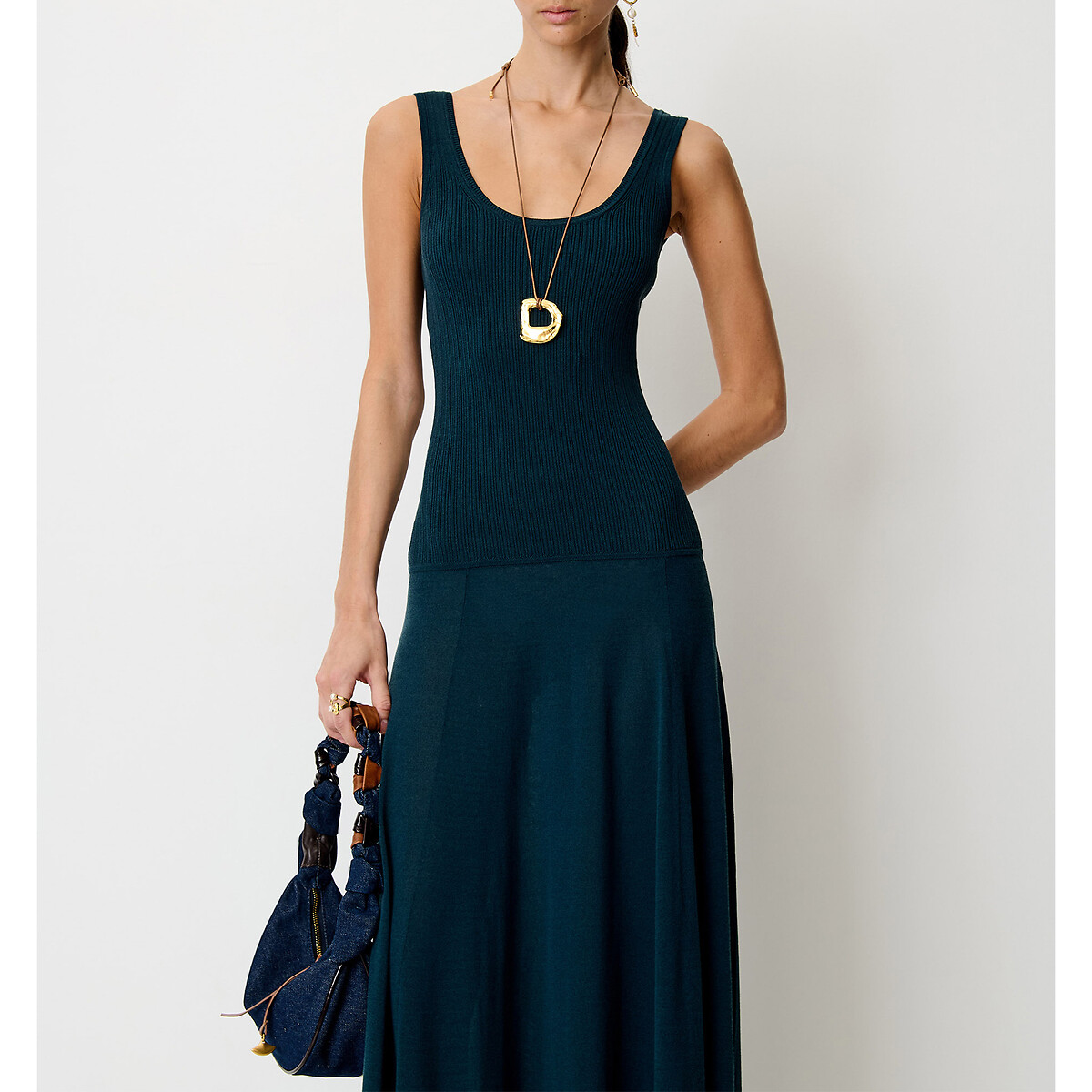 Abito lungo senza maniche in maglia, DESNA blu pavone, SESSUN