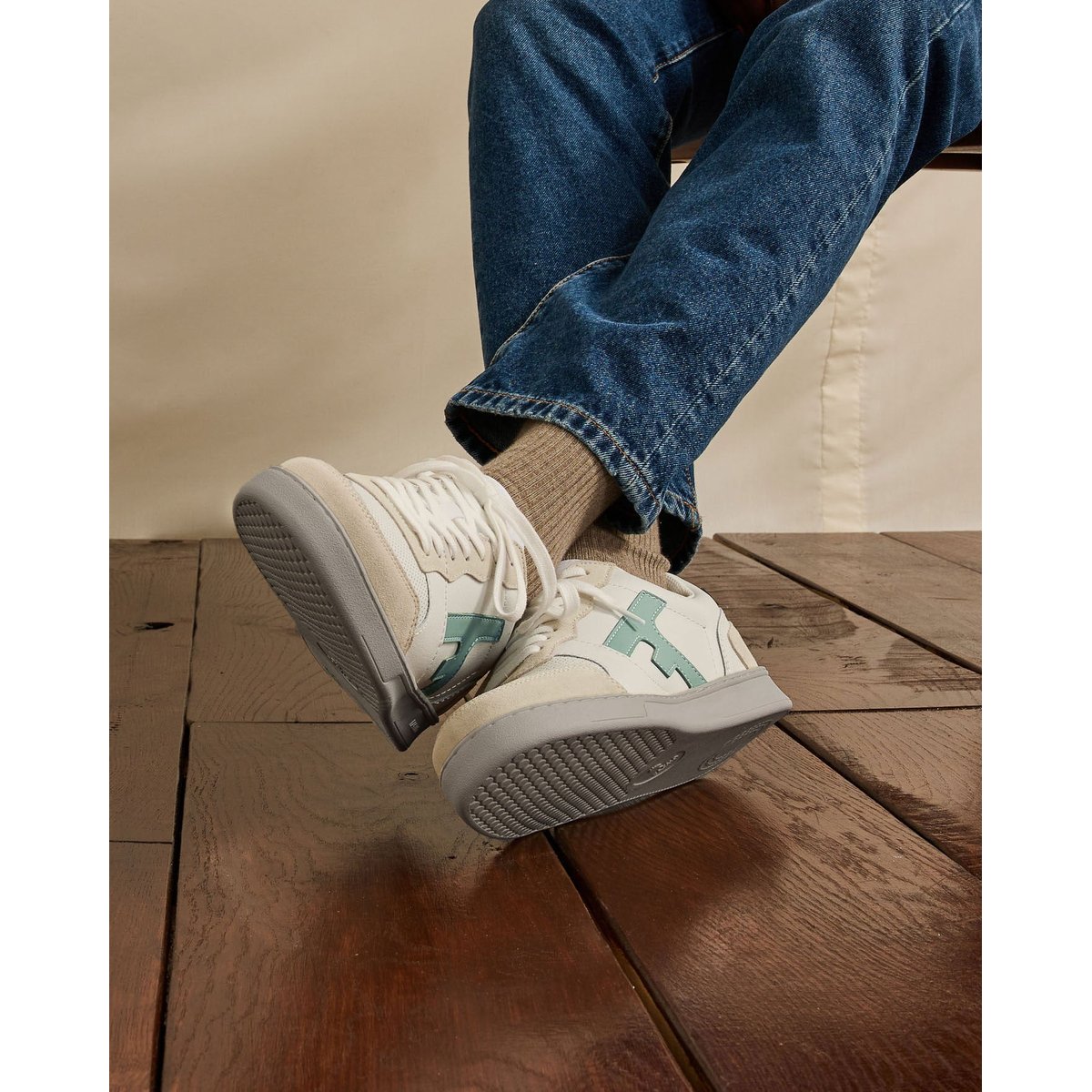 Baskets basses cuir suede HAZEL crème et bleu, FAGUO