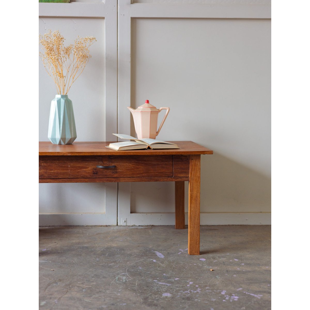 Table basse en bois Léonie N°472 - Bon état bois foncé, DEBONGOUT