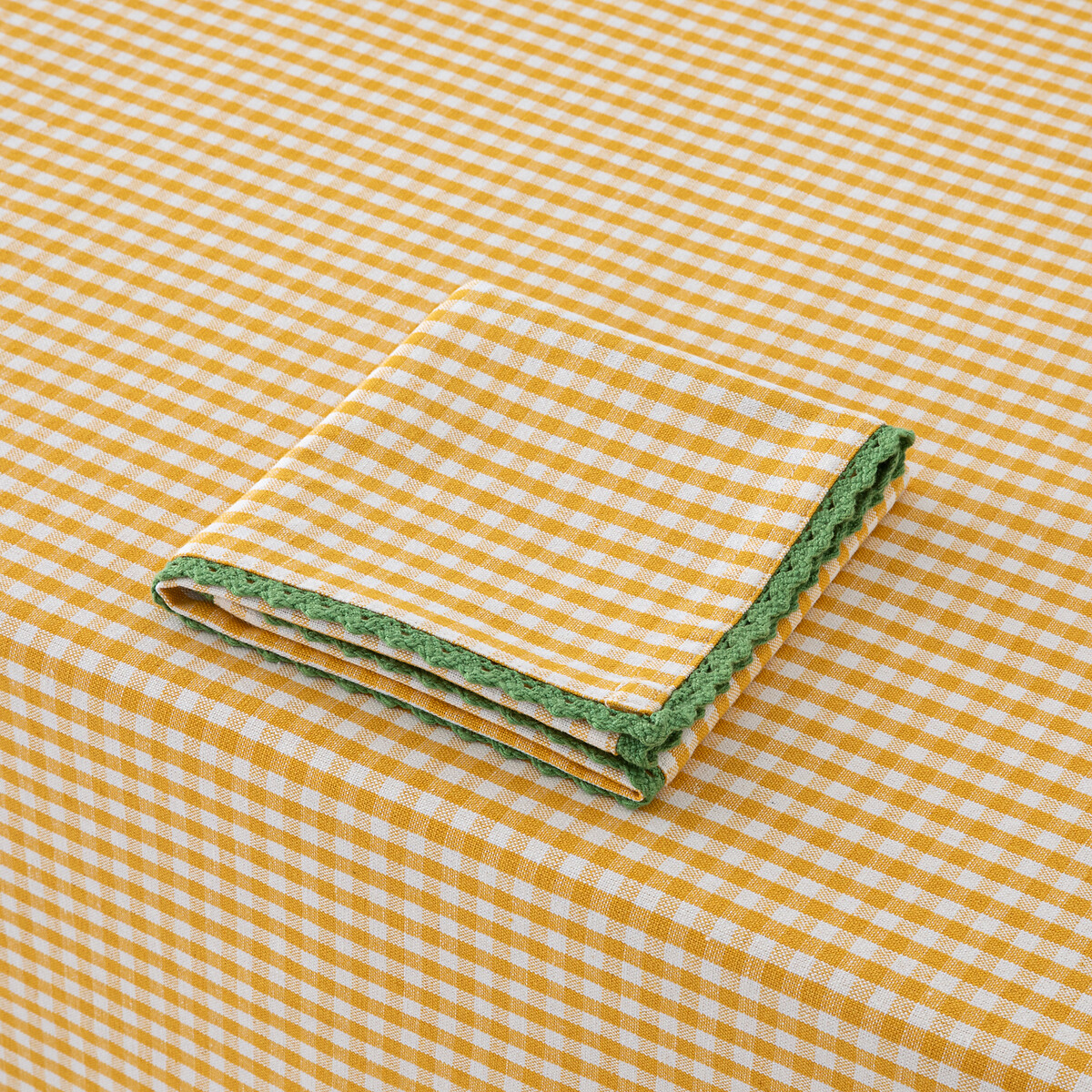 Trattoria Dyed Woven Gingham Pattern Cotton and Linen Tablecloth yellow/white, LA REDOUTE INTERIEURS