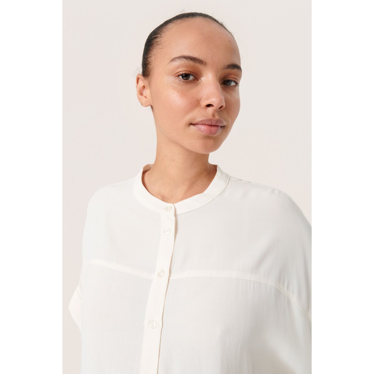 Chemise à manches courtes blanc broken white, SOAKED IN LUXURY