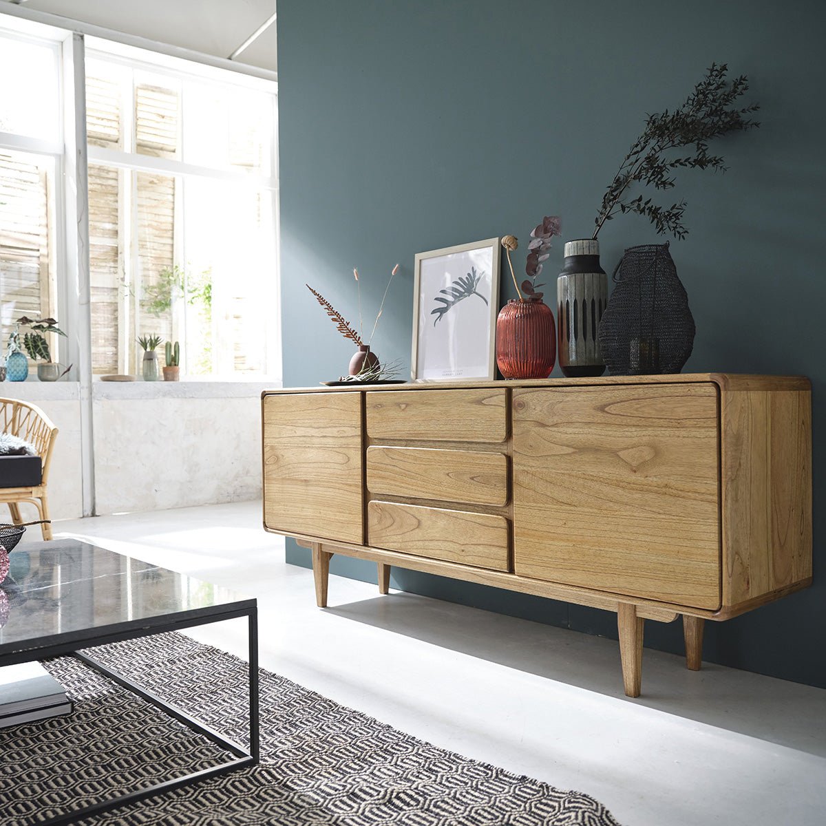 Commode en bois massif 180 cm 3 tiroirs 2 portes LISON naturel, BERAH GETAH