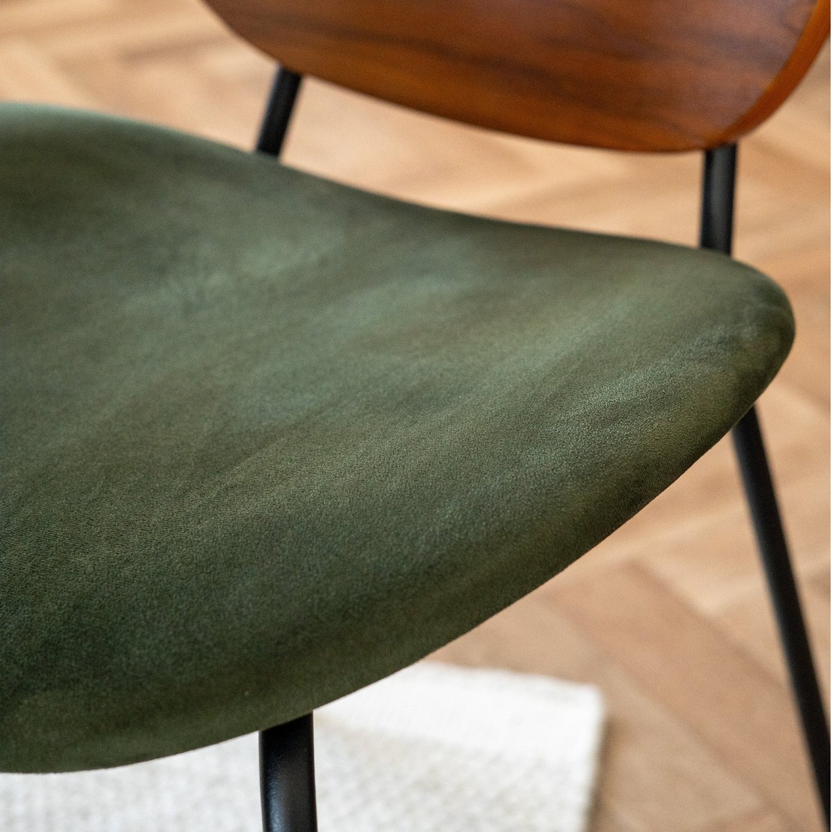 Lot de 2 chaises en velours - SIMONE vert kaki, MAISON PAVANE