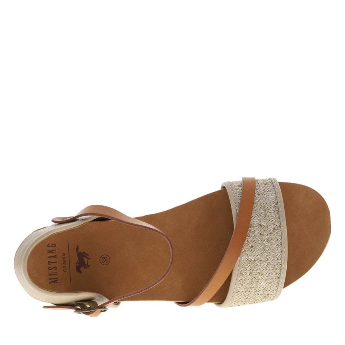 Sandales beiges à semelle plate et une fermeture à boucle à ardillon beige, MUSTANG