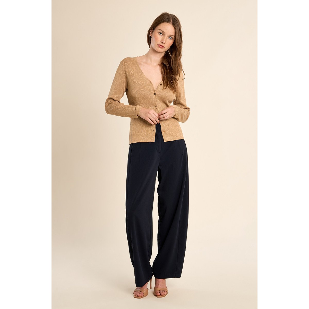 Gilet basique, col V golden beige, MOLLY BRACKEN