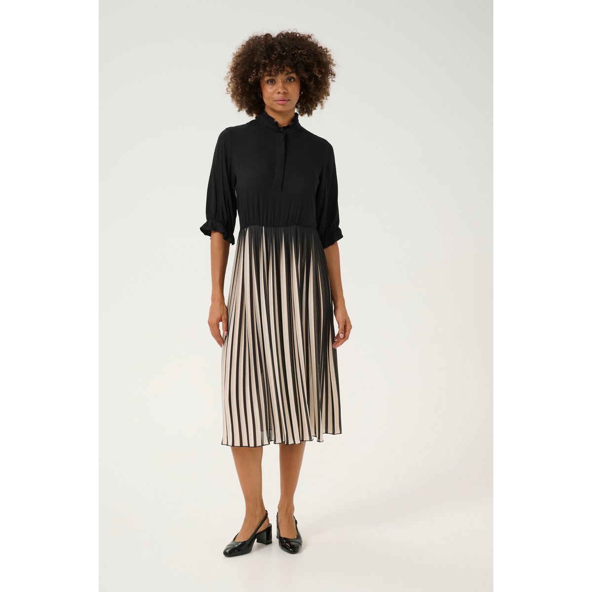 Robe noir, CULTURE