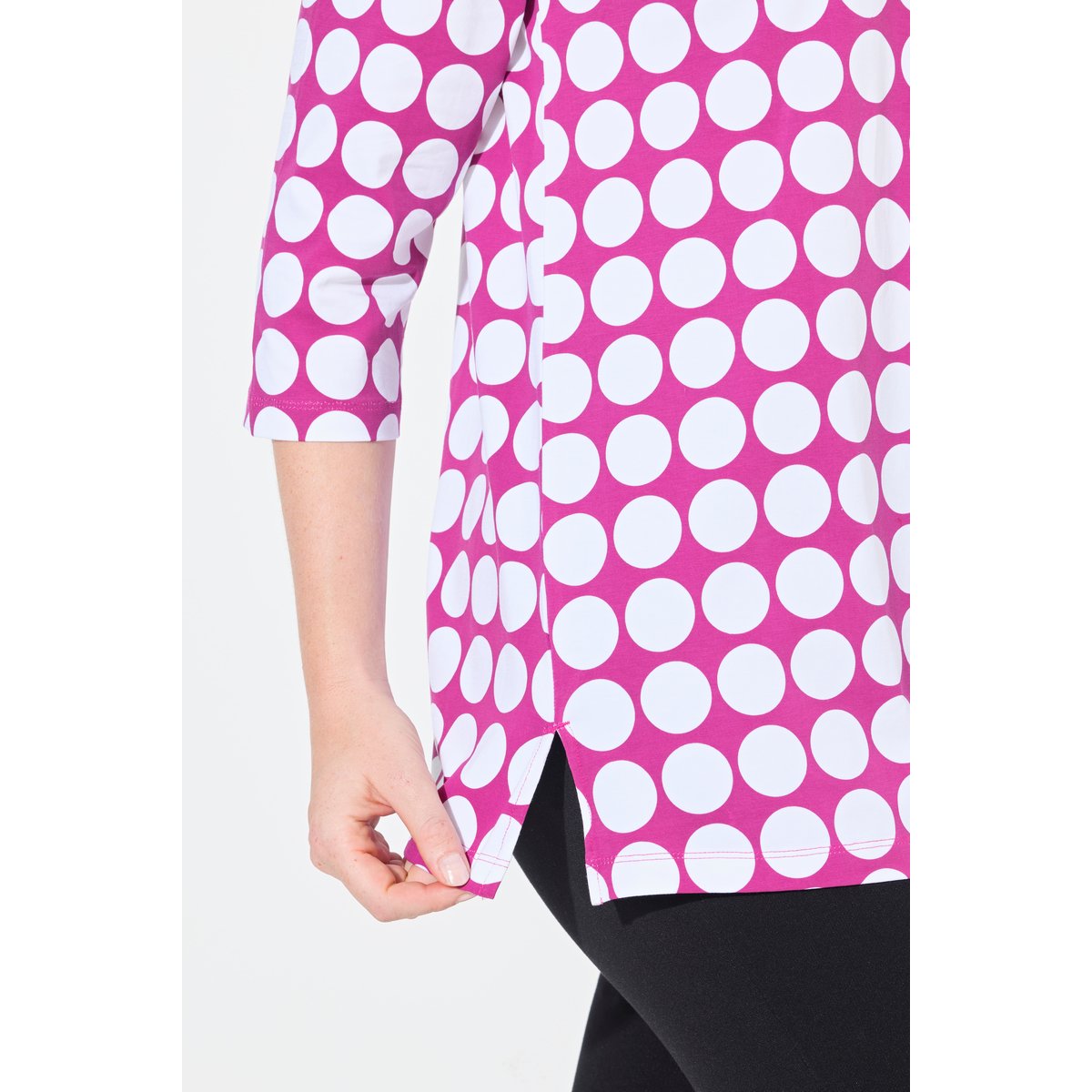 T-shirt en coton Pima, imprimé gros pois magenta, ULLA POPKEN