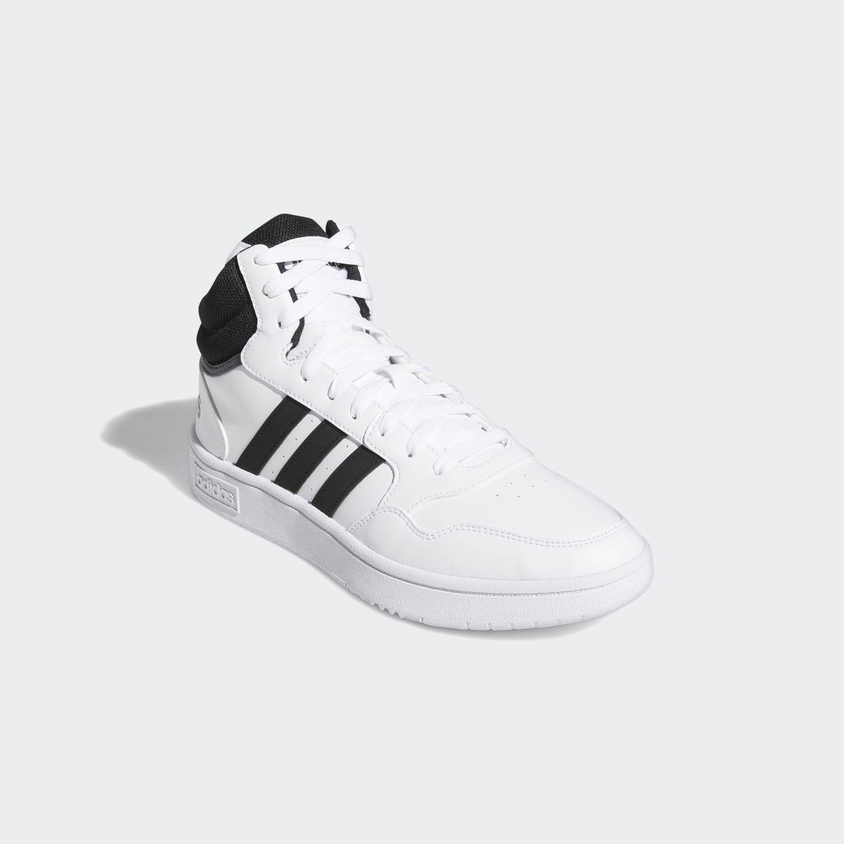 Chaussure Hoops 3.0 Mid Lifestyle Basketball Classic Vintage Chaussure Hoops 3.0 Mid Lifestyle Basketball Classic Vintage core black / core black / cloud white, ADIDAS SPORTSWEAR