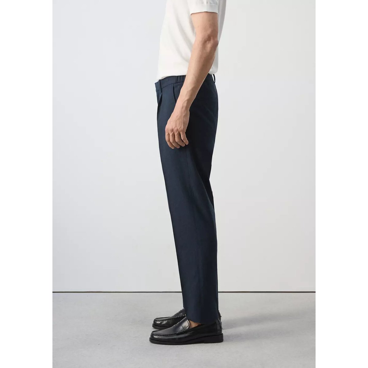 Pantalon slim-fit mélange de lin lyocell bleu marine, MANGO MAN