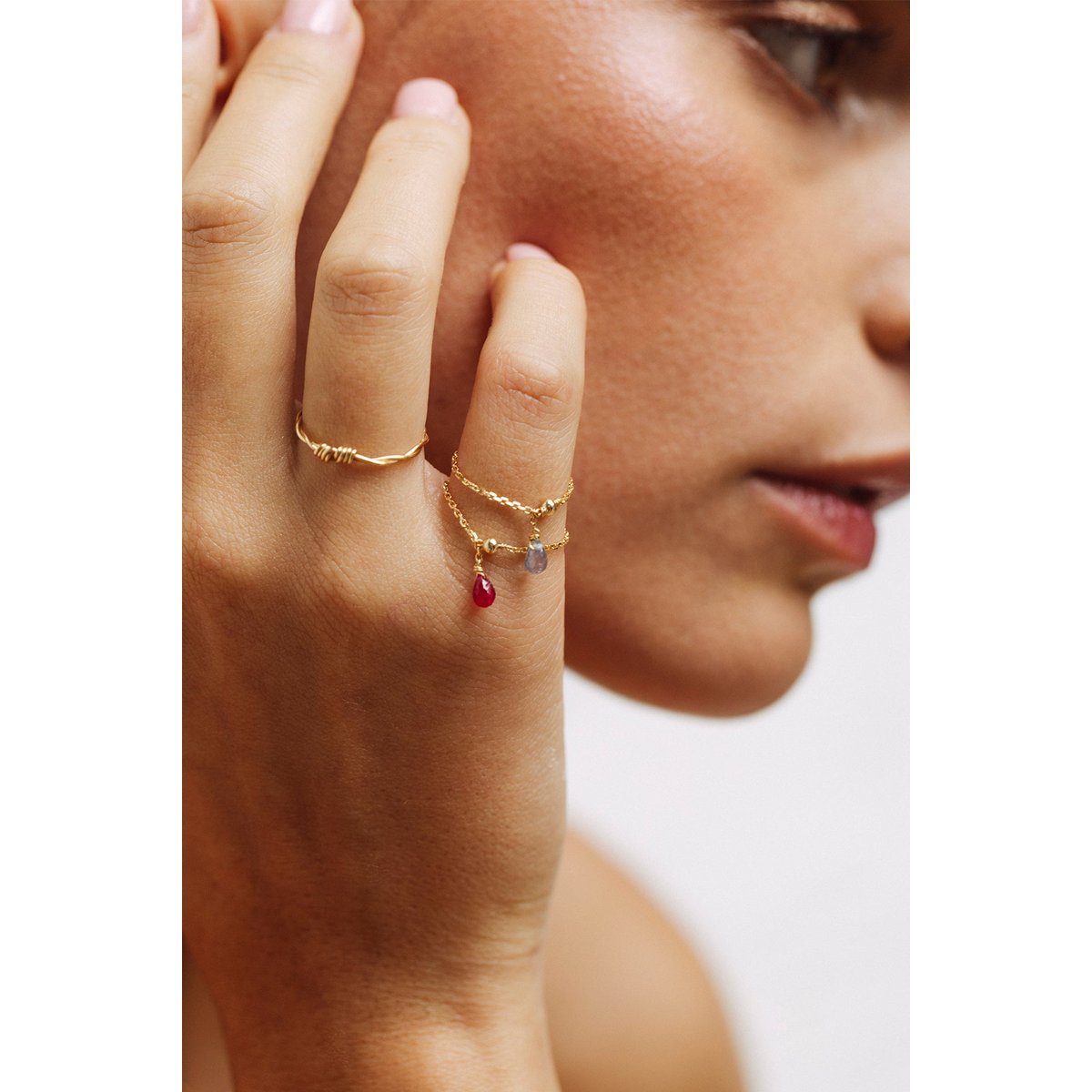 Bague chaînette pampille Mia - Or 750‰ Rubis rubis, YAY PARIS