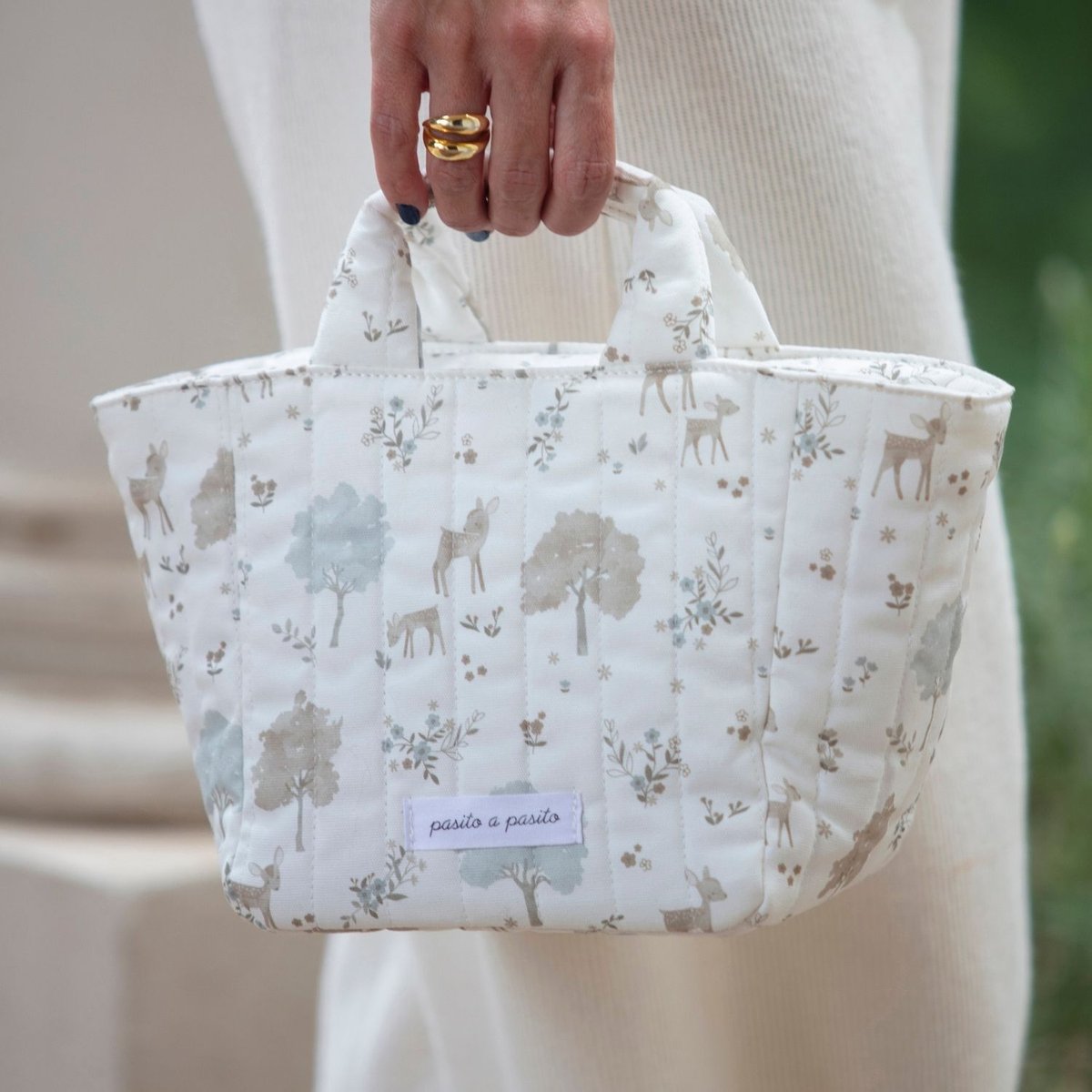 Trousse de toilette beige, PASITO A PASITO