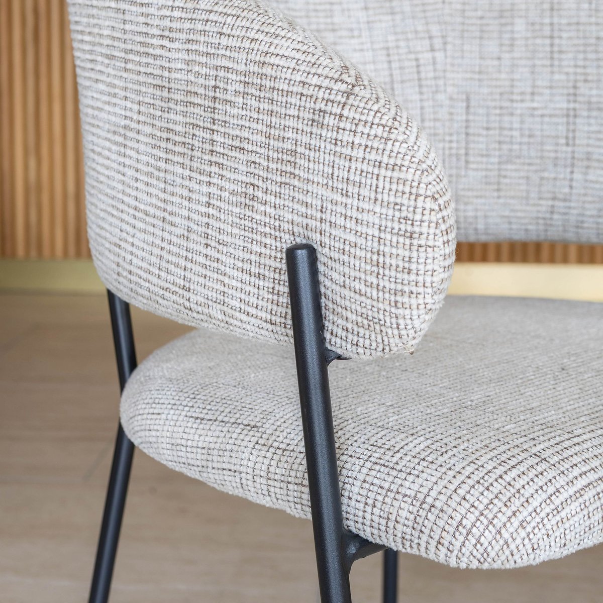 Ensemble table ovale et 6 fauteuils en tissu couleur unique, NOW'S HOME