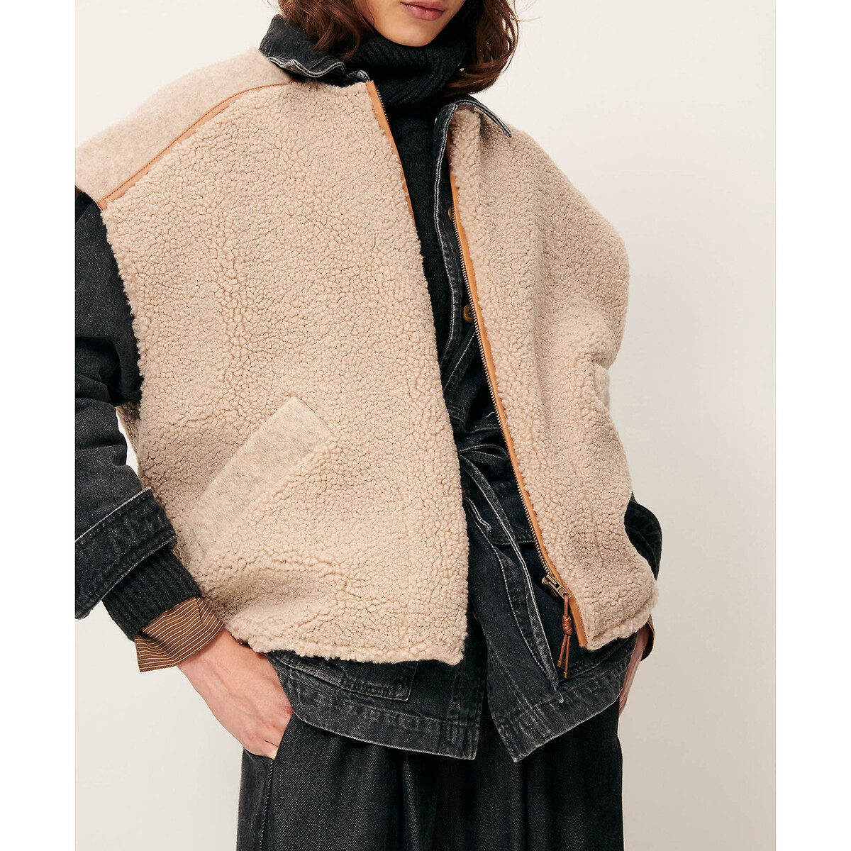 Mounty Sleeveless Sherpa Jacket beige, SESSUN