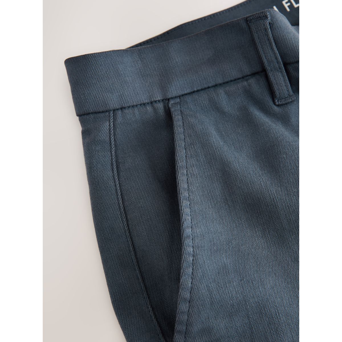 Pantalon chino motionflex bleu, NEXT