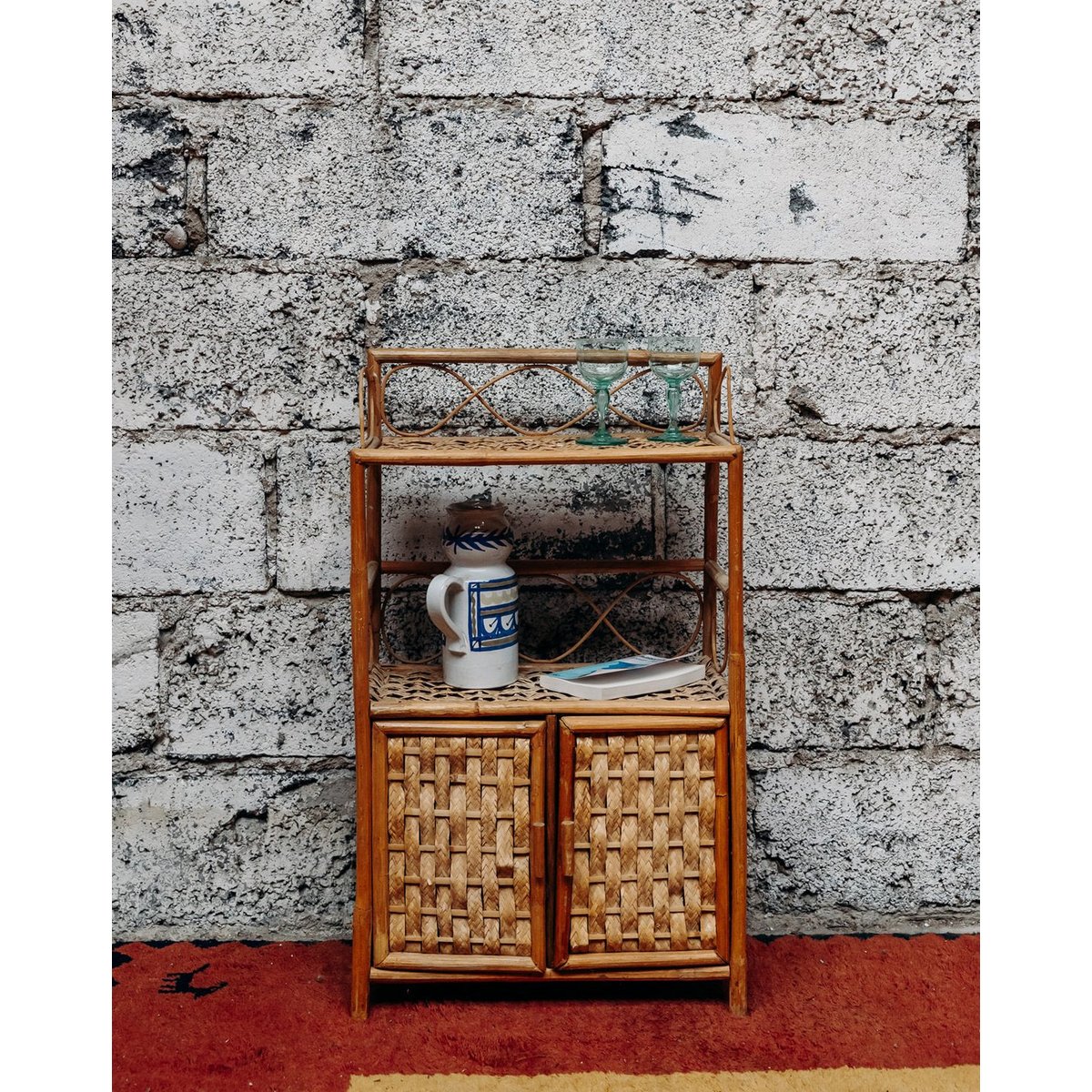Meuble de rangement en rotin Michel N°120 - Bon état bois, DEBONGOUT