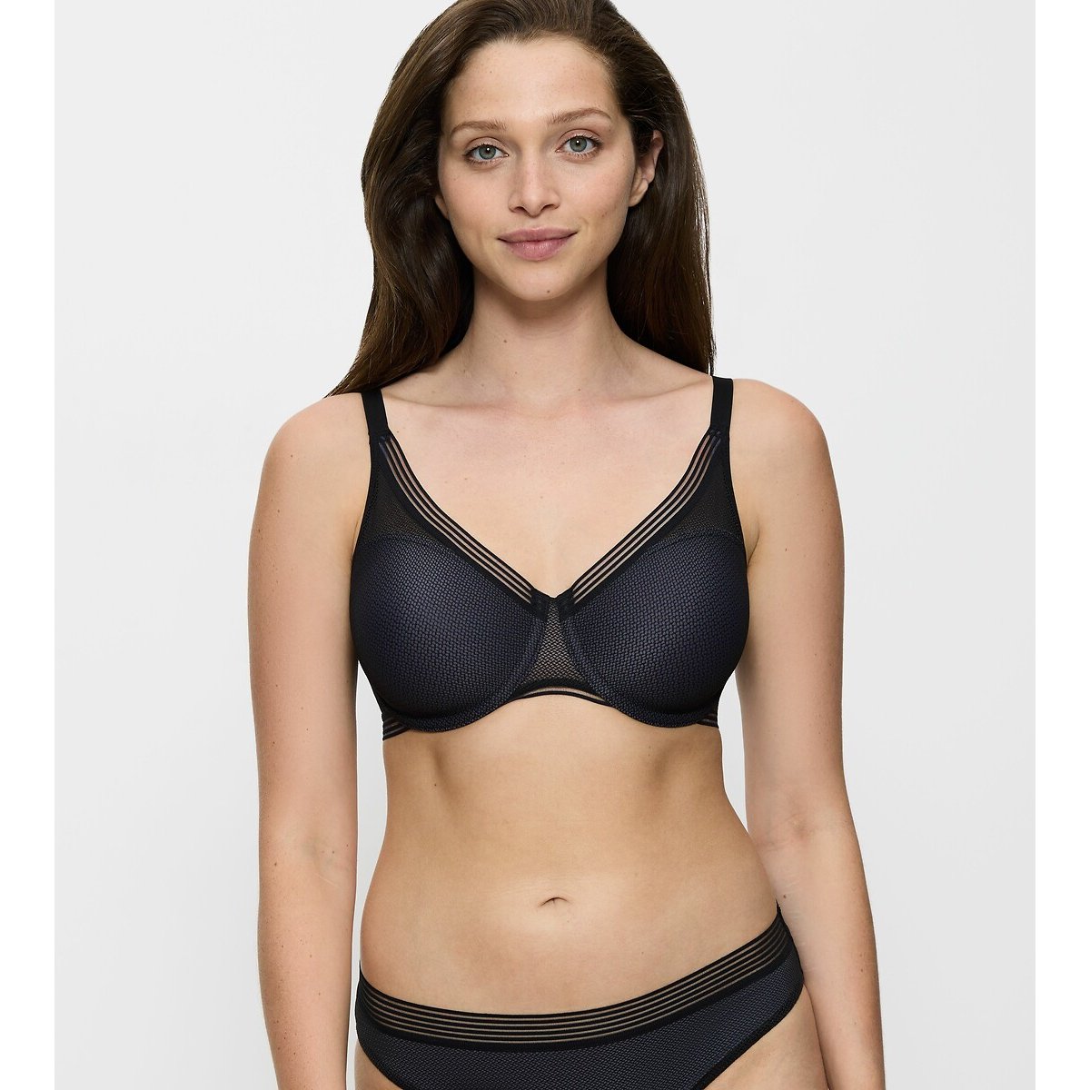 Soutien-gorge minimiseur Infinite Sensation noir, TRIUMPH