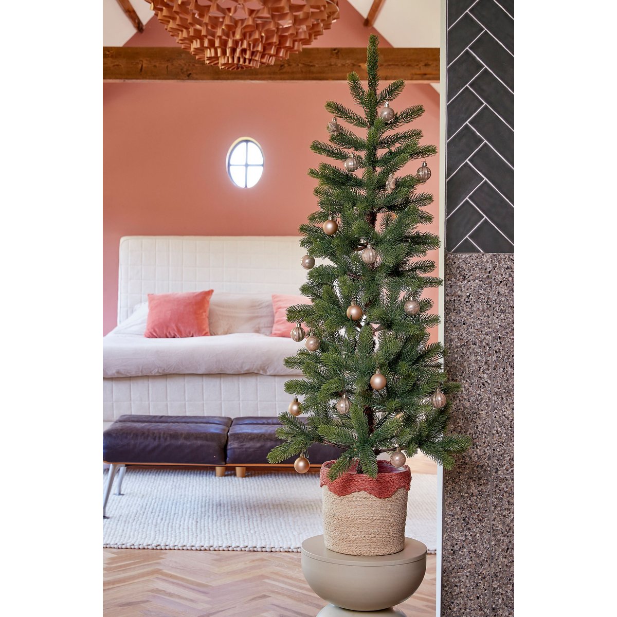 Sapin de Noël artificiel H120 cm NAGOYA vert, BLACK BOX TREES