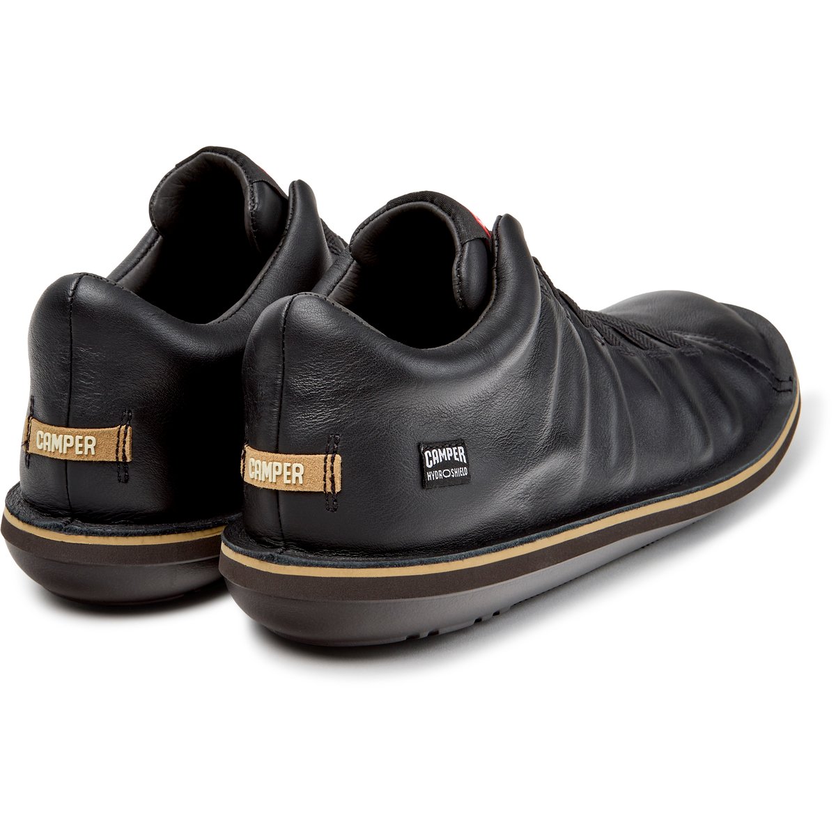 Baskets Beetle noir 010, CAMPER