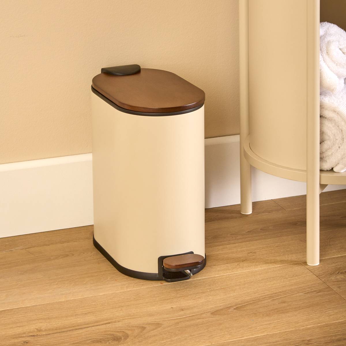 Poubelle ovale ARGILEO beige, 5FIVE SIMPLY SMART