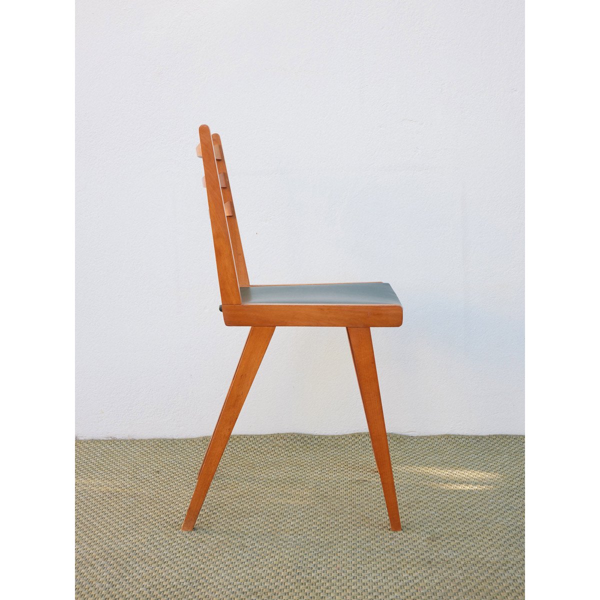 Lot de 3 chaises scandinaves en bois Alma N°1926 - Bon état bois clair, DEBONGOUT