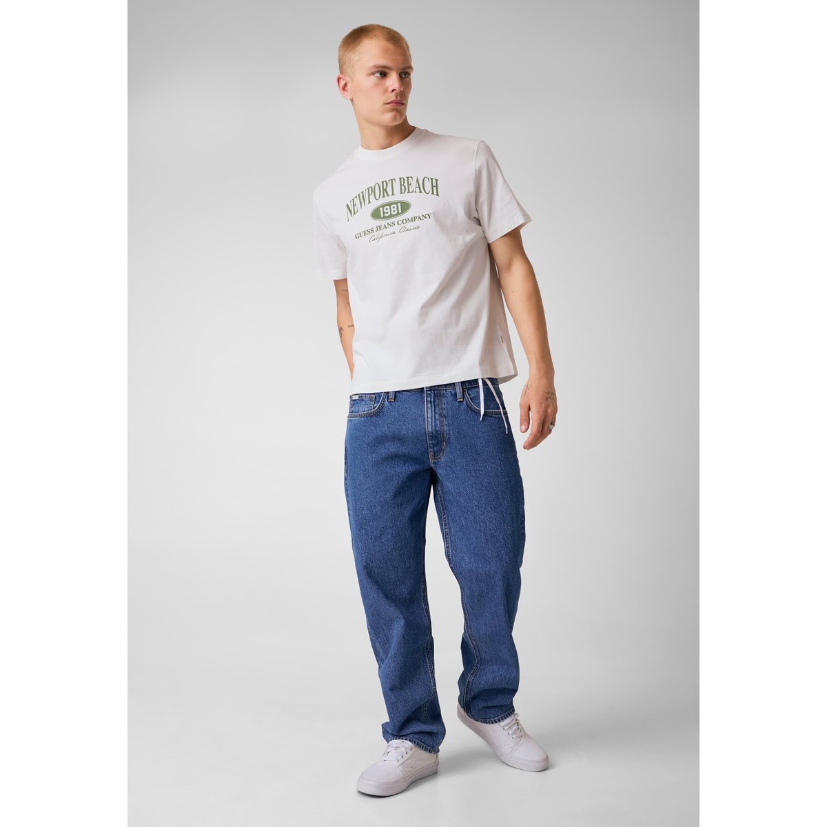 T-Shirt Regular Fit blanc, GUESS